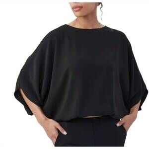 NEW TRINA TURK manhatten top in black